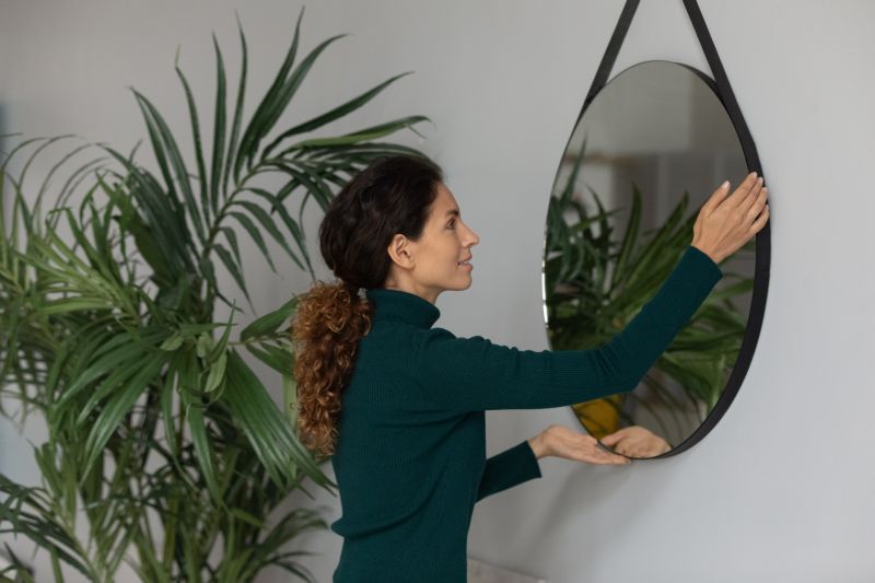 Mirror Glass Installation